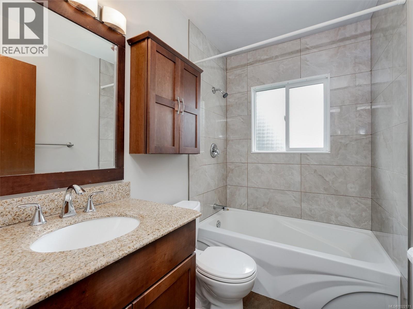 A & B 1725 Feltham Rd, Saanich