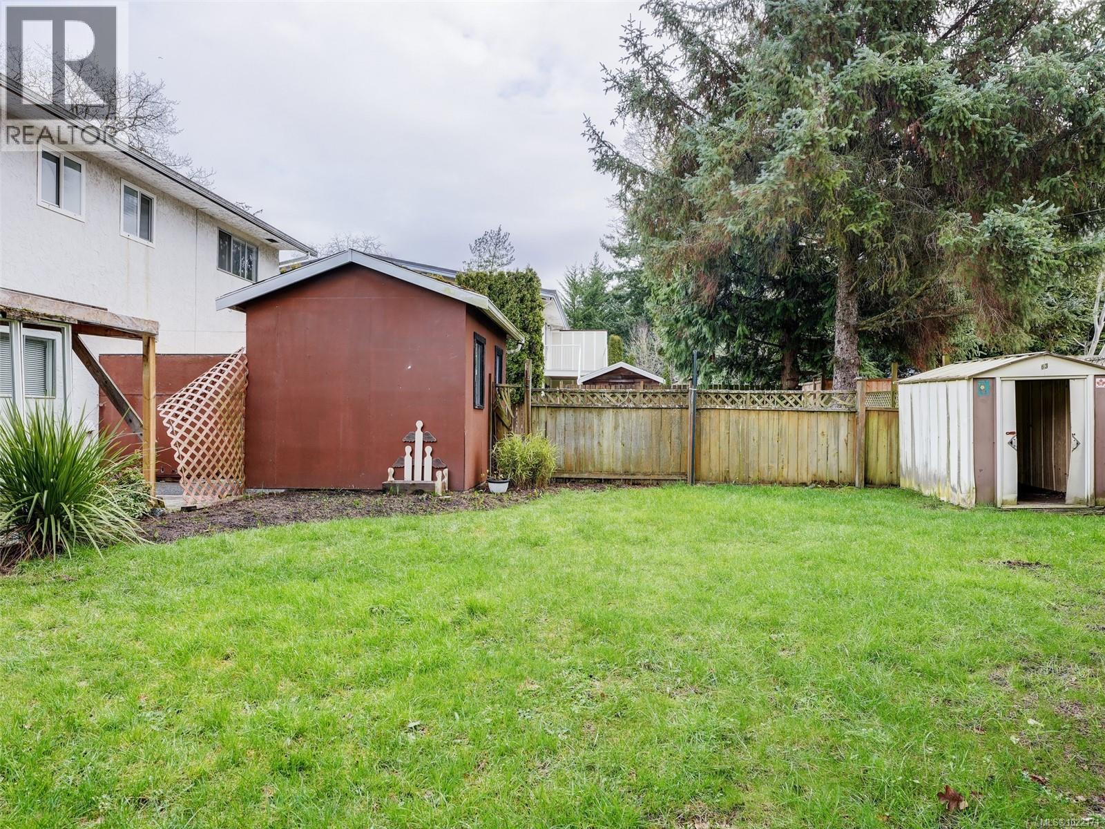 A & B 1725 Feltham Rd, Saanich