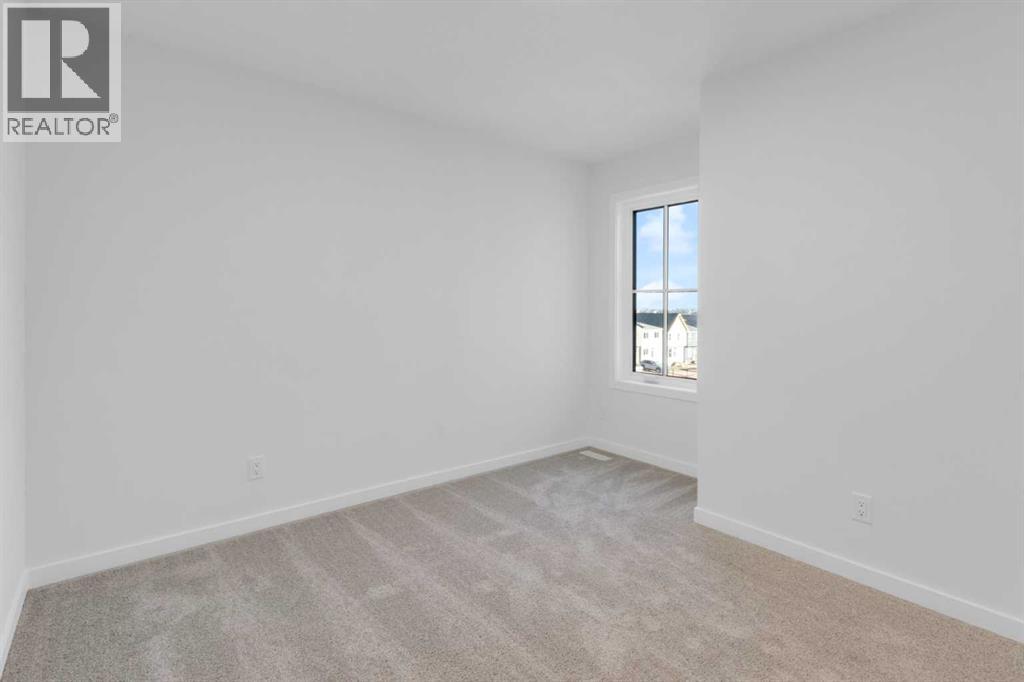 Single Family House for Sale in  Starling Place NW Moraine Calgary 