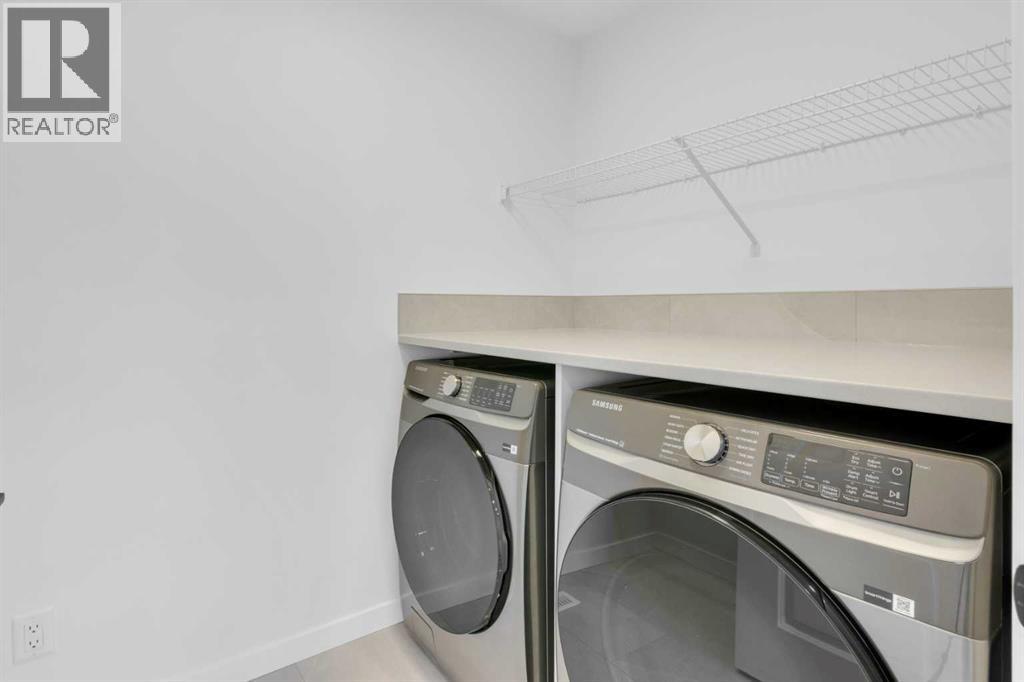 Single Family House for Sale in  Starling Place NW Moraine Calgary 