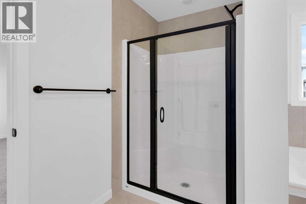 Single Family House for Sale in  Starling Place NW Moraine Calgary 