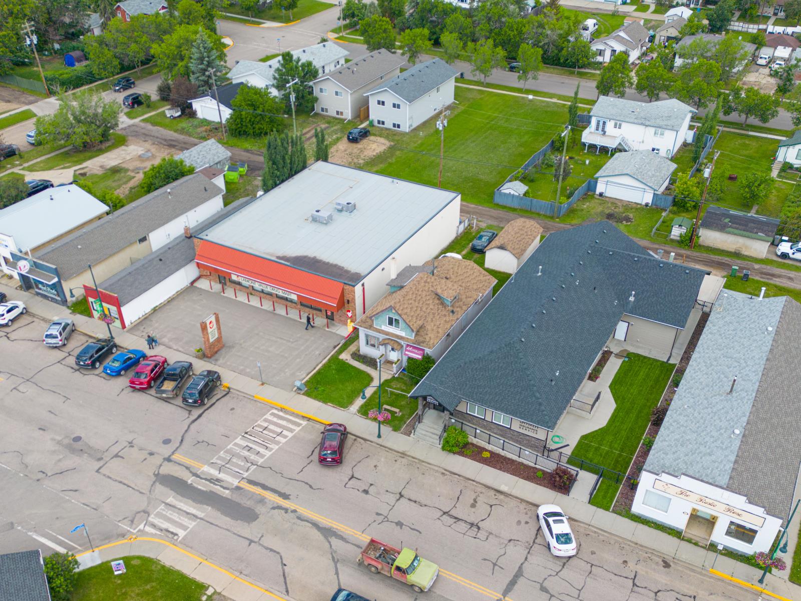 
          5028 50 Avenue
            <br/>
            <span>Lamont</span>
            , 
            <span>AB</span>
             <span>T0B2R0</span>
         - Photo 6