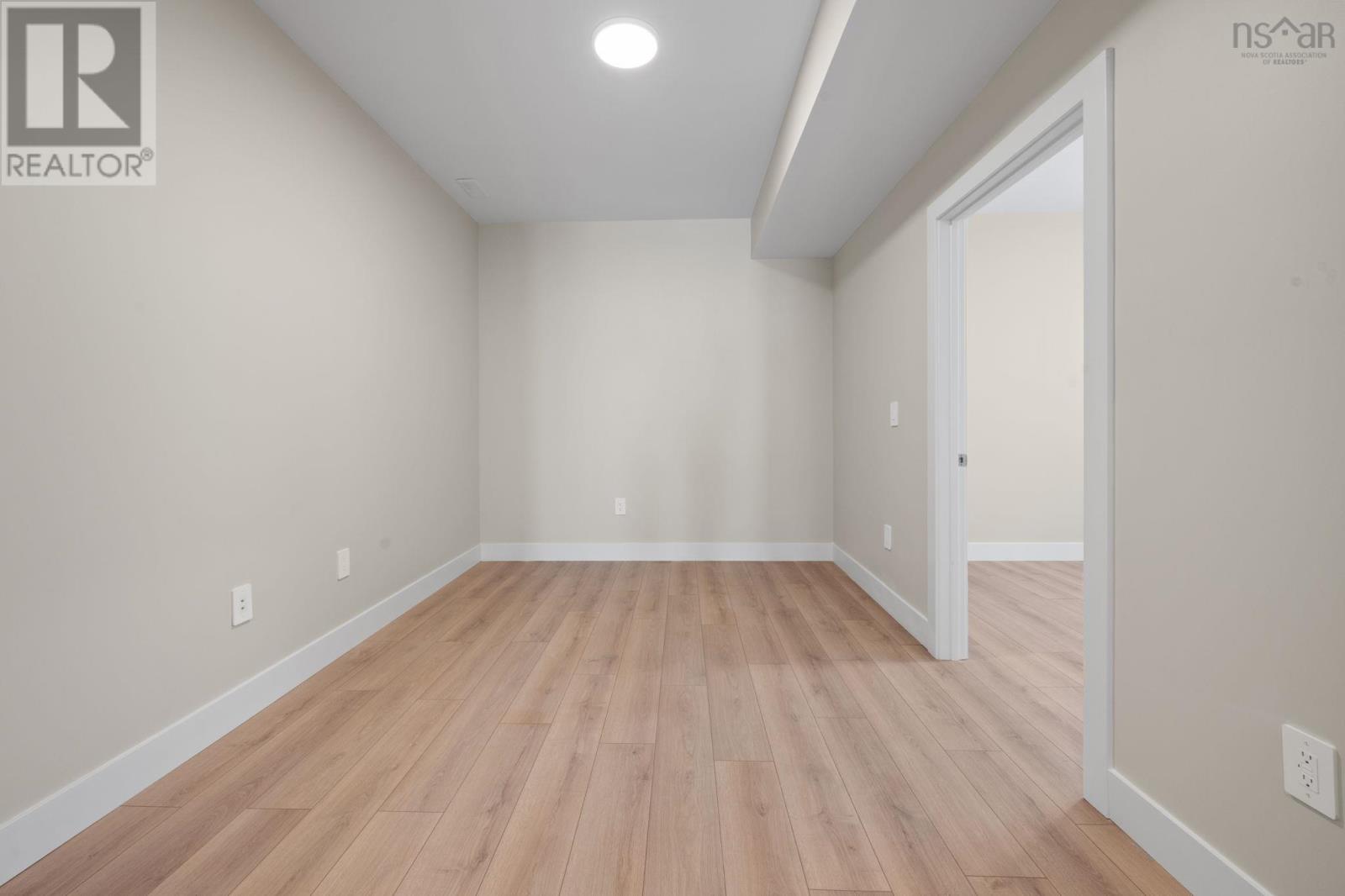 Property 30 of 38 of PC46 13 Pearlgarden Close