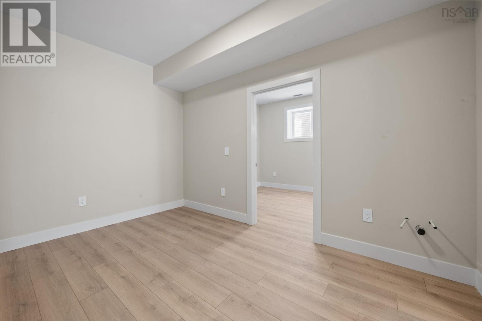 Property 33 of 38 of PC46 13 Pearlgarden Close