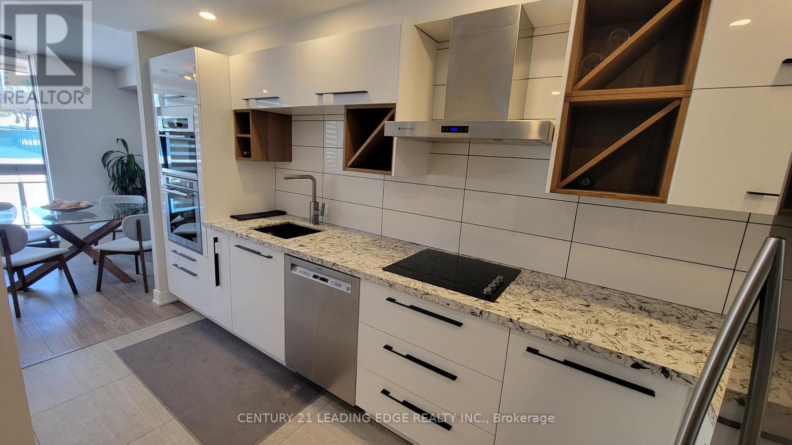 314 - 177 LINUS ROAD - Photo 2 of 21, Toronto (Don Valley Village), Ontario