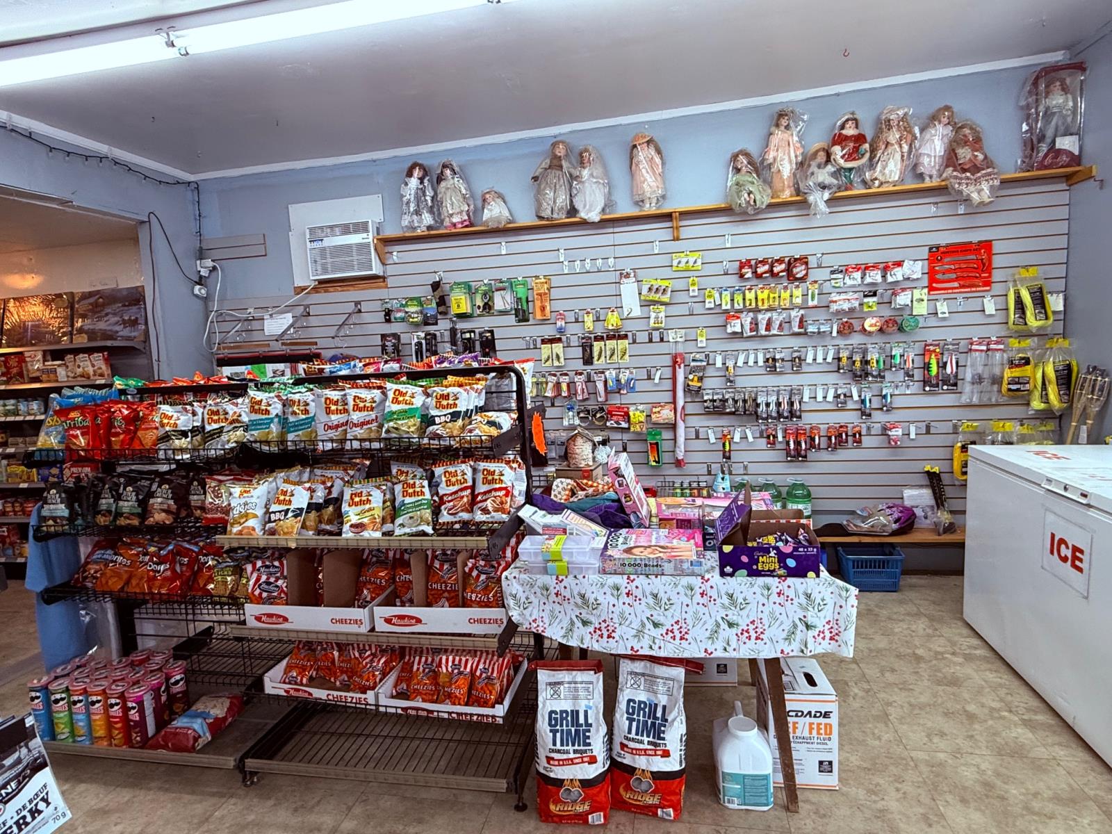 
          5214 47 Street
            <br/>
            <span>Lodgepole</span>
            , 
            <span>AB</span>
             <span>T0E1K0</span>
         - Photo 5