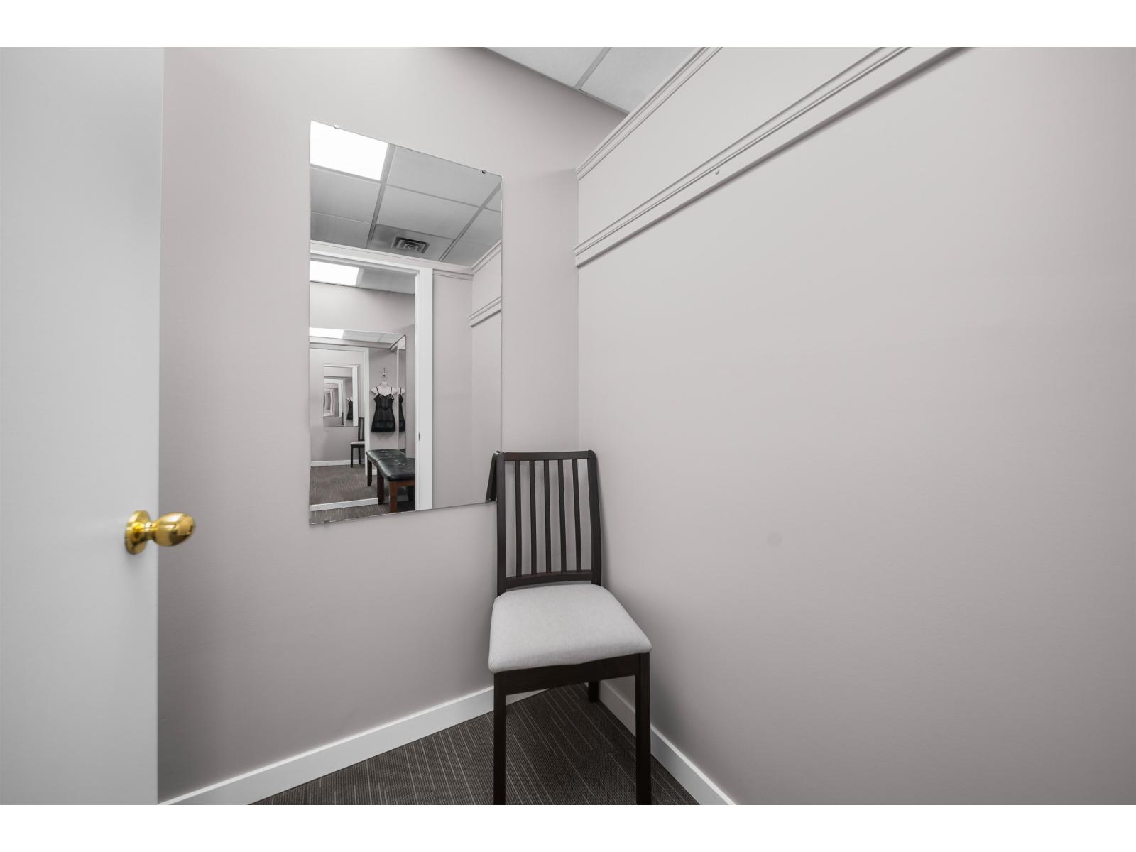 4 2630 BOURQUIN CRESCENT, Abbotsford