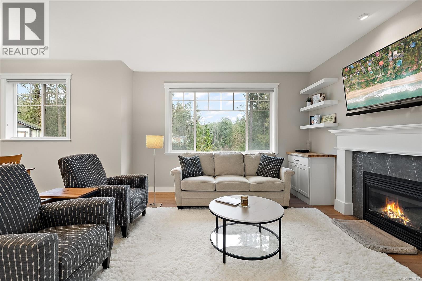 761 Hanbury Pl, Highlands