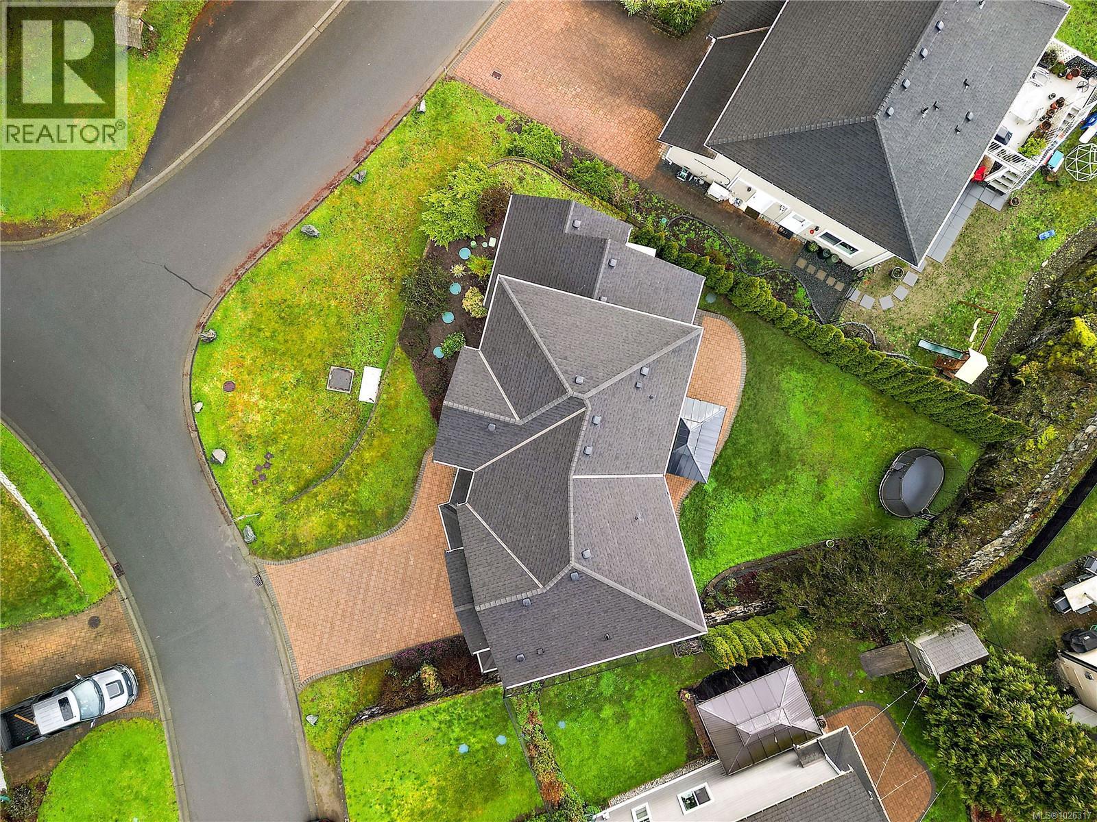 761 Hanbury Pl, Highlands