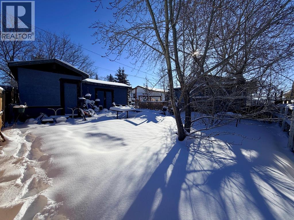 712 97a Avenue, Dawson Creek