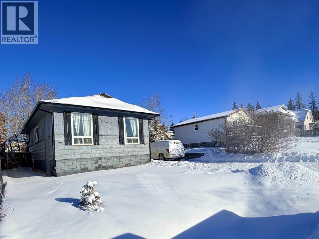 712 97a Avenue, Dawson Creek