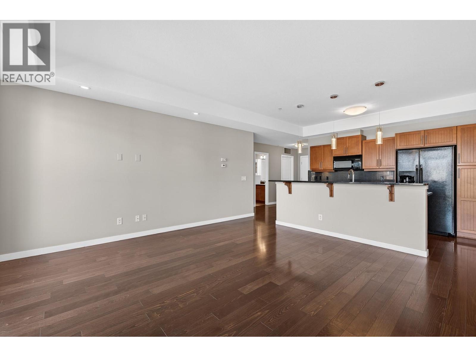 306 1933 Ambrosi Road, Kelowna