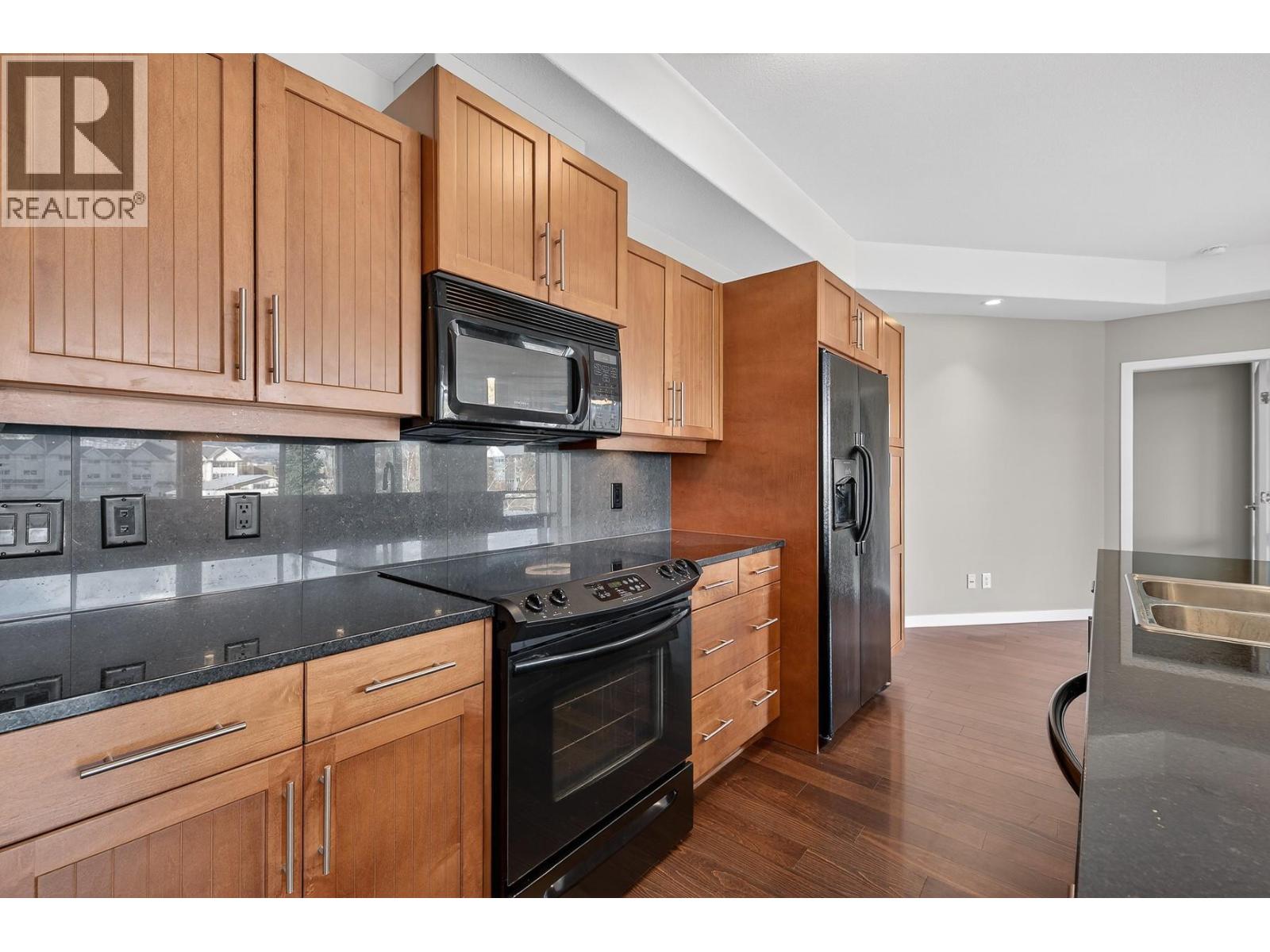 306 1933 Ambrosi Road, Kelowna