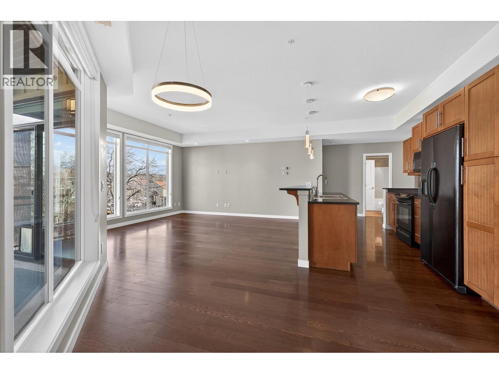 306 1933 Ambrosi Road, Kelowna