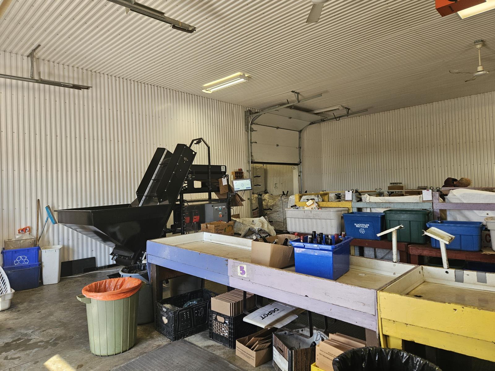 5602 44 St - Photo 3 of 5, Rimbey, Alberta