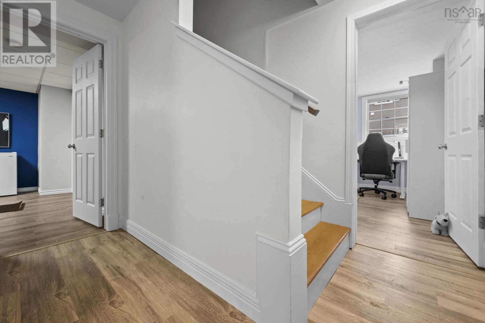 Property 35 of 49 of 39 Stirling Avenue