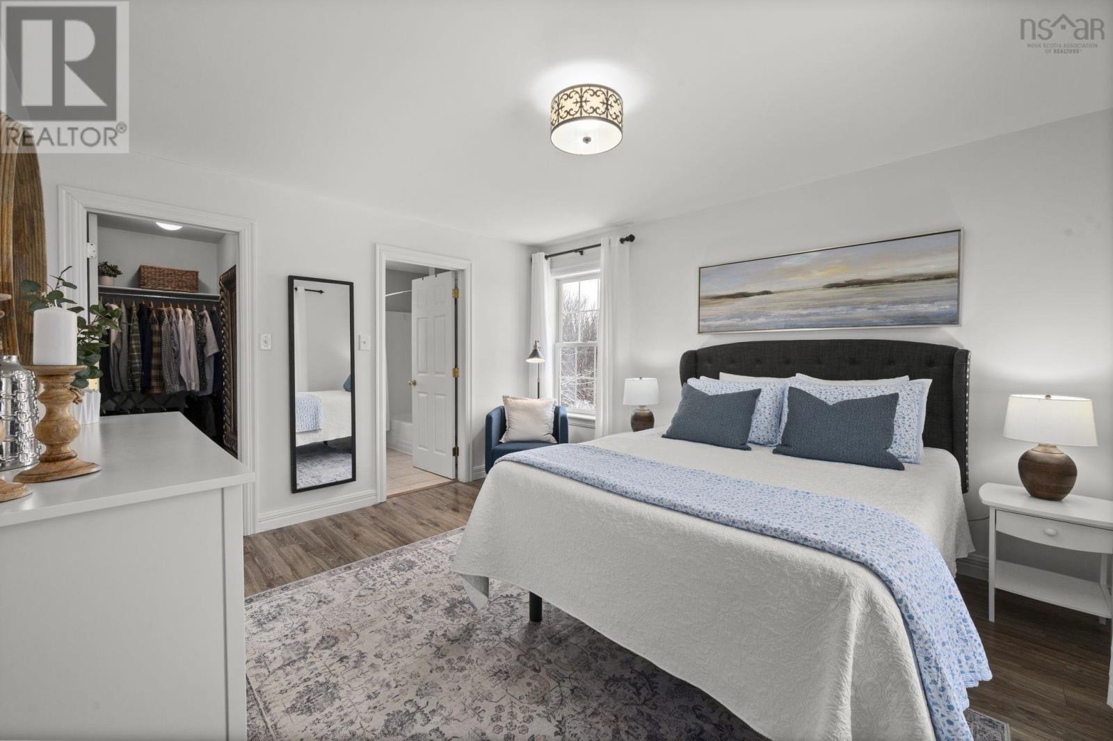 Property 22 of 49 of 39 Stirling Avenue