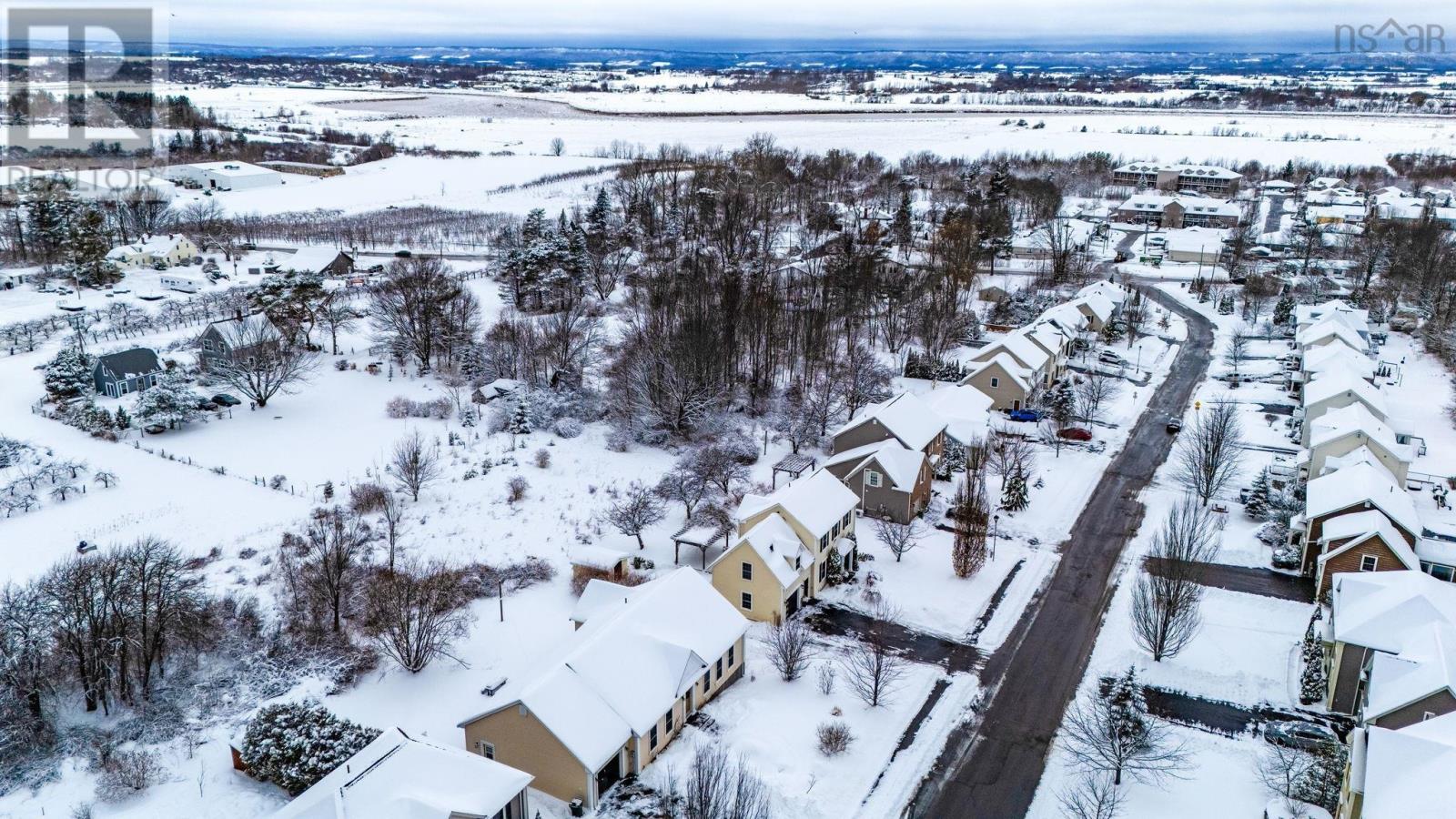 Property 47 of 49 of 39 Stirling Avenue