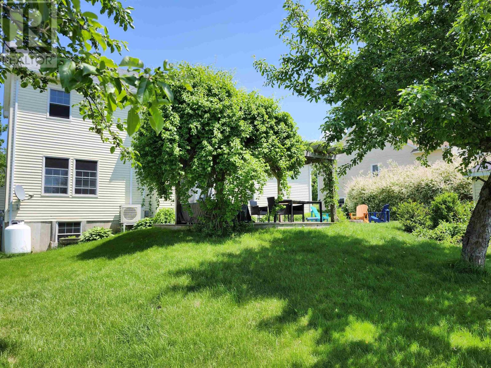 Property 43 of 49 of 39 Stirling Avenue