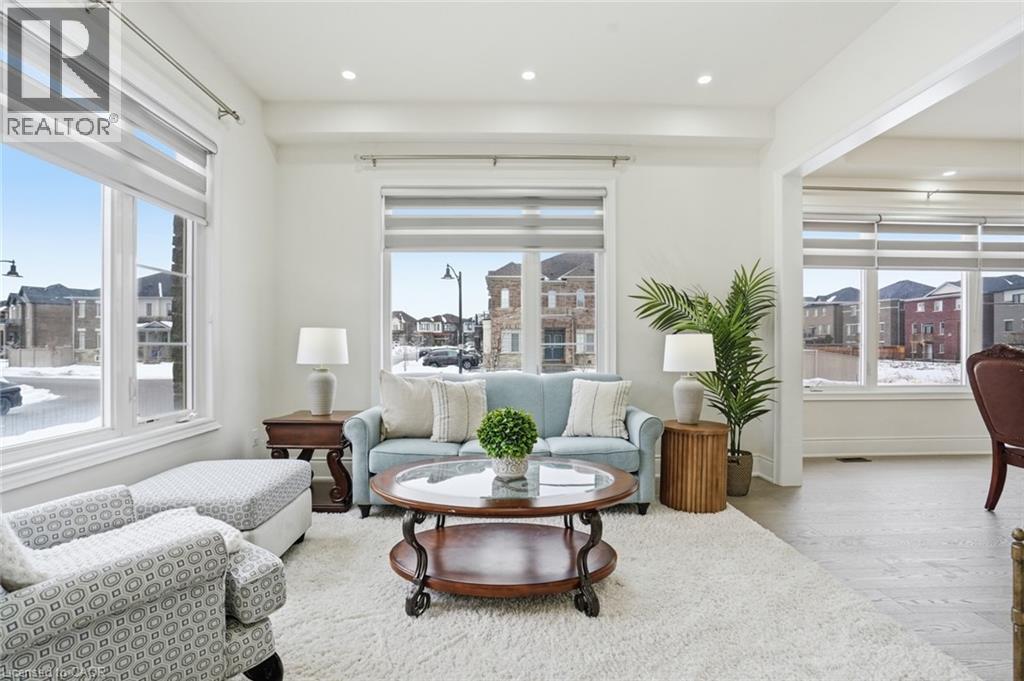 195 GRANITE RIDGE Trail - Photo 4 of 46, Waterdown, Ontario