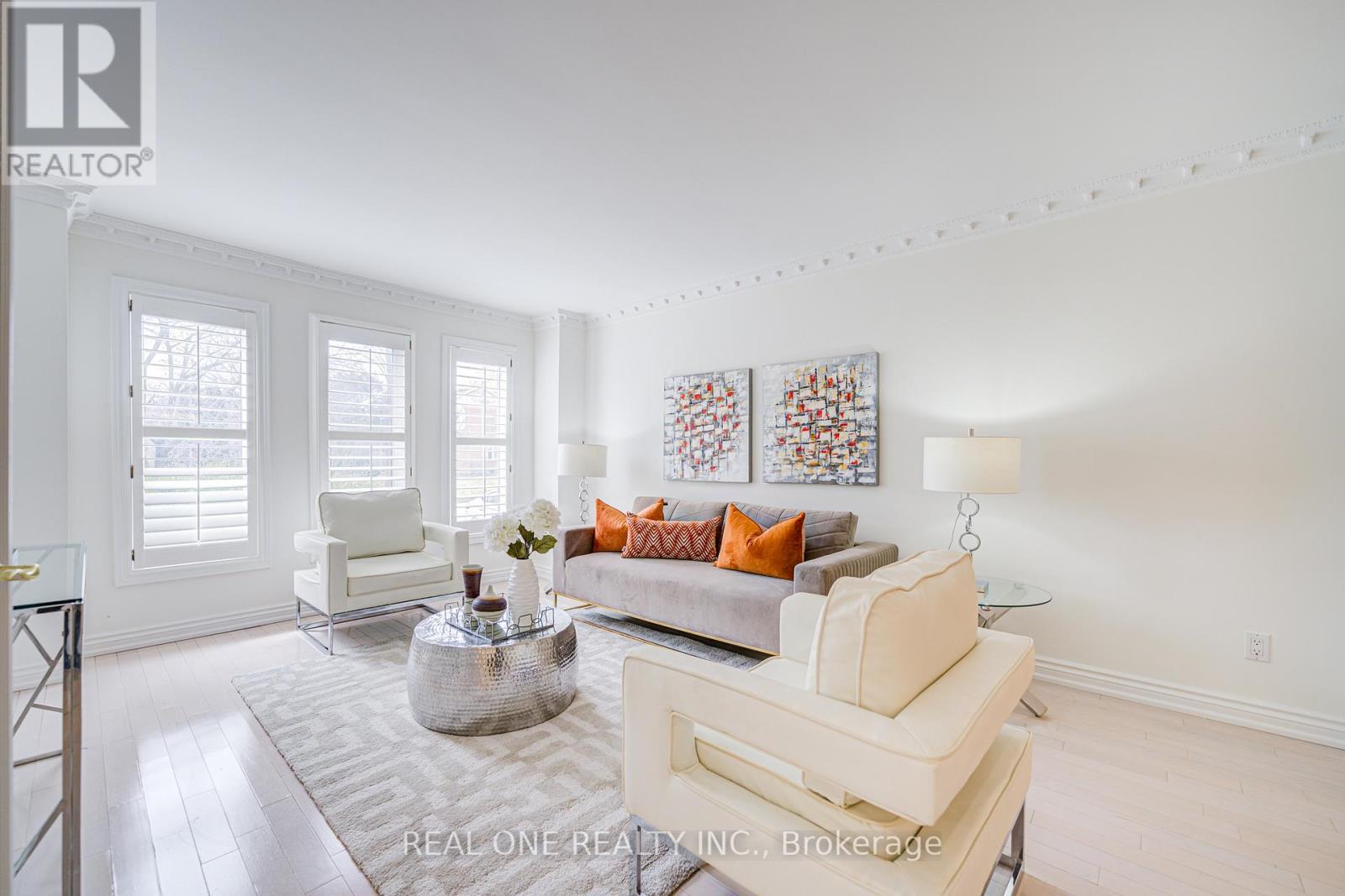 27 BINSCARTH CRESCENT - 6