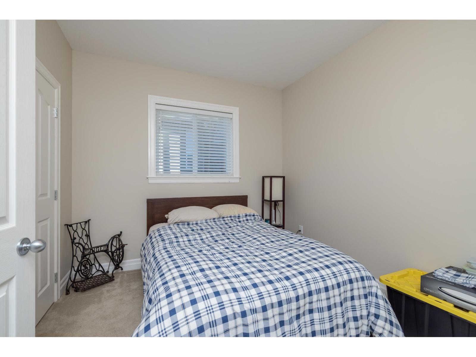 2 14550 MORRIS VALLEY ROAD, Mission