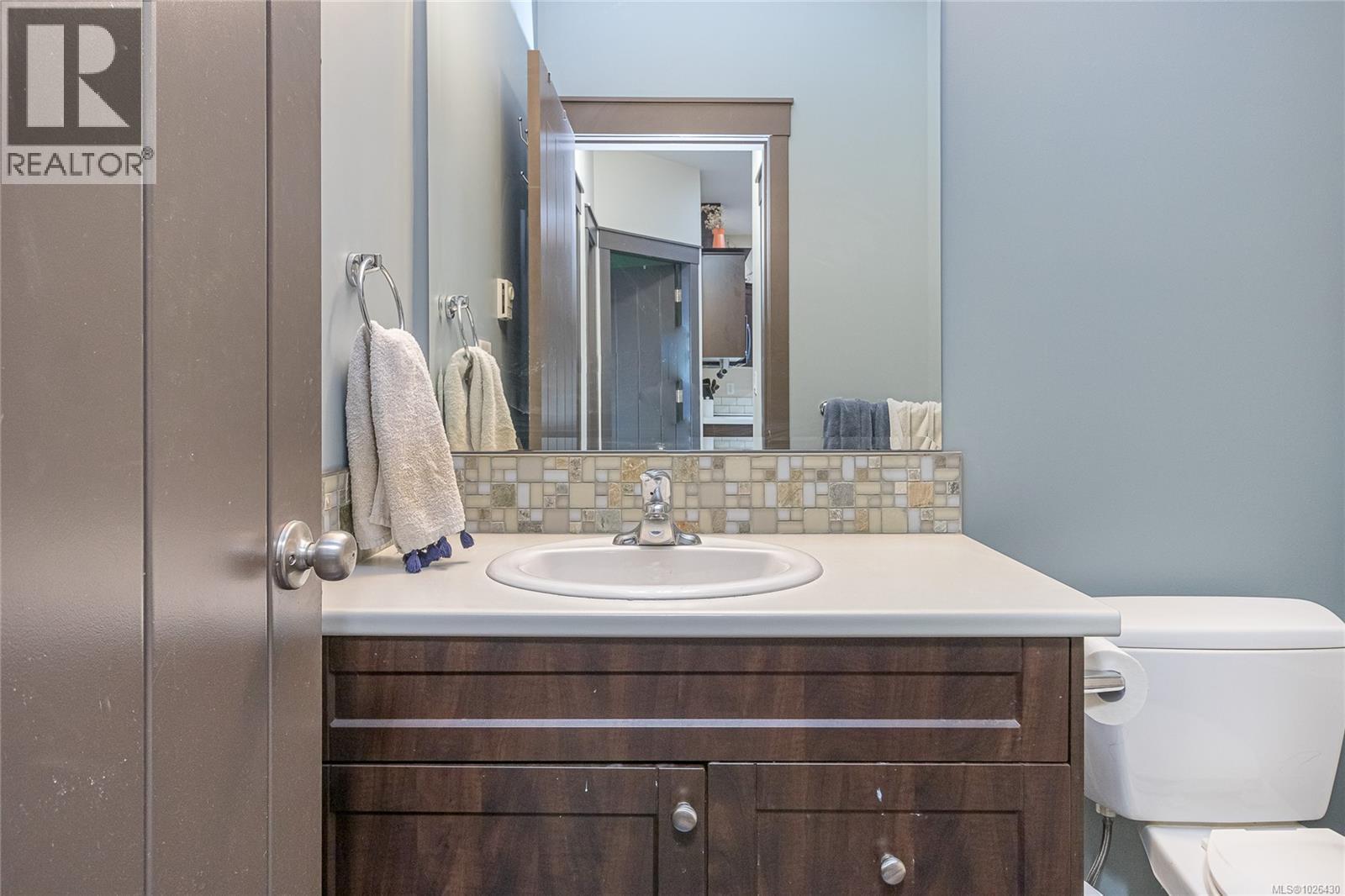 1104 Cassell Pl, Nanaimo