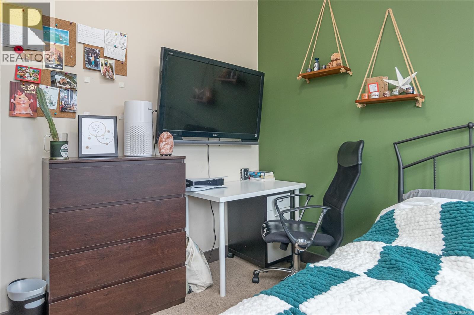 1104 Cassell Pl, Nanaimo