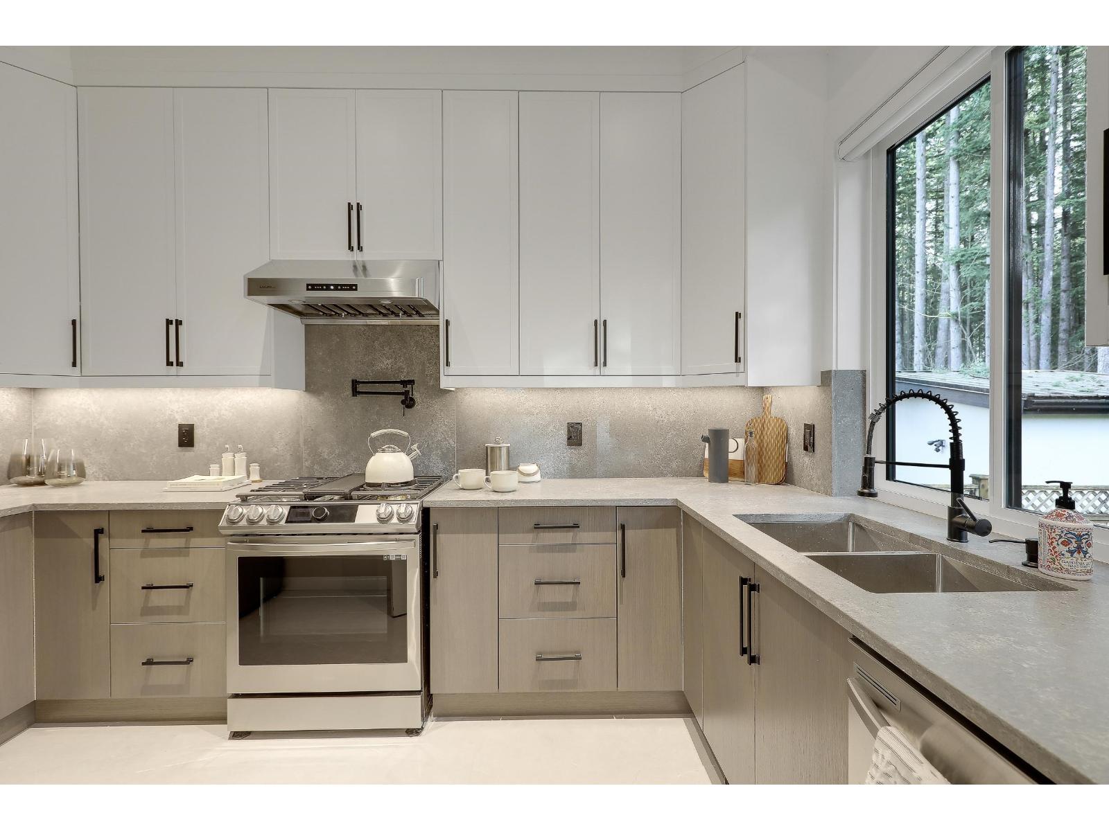 19704 31A AVENUE, Langley