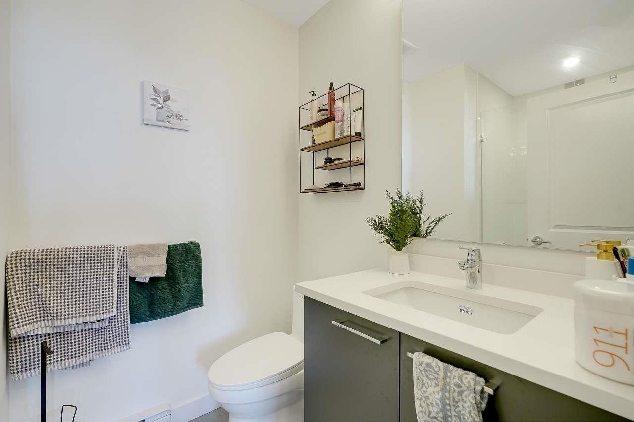 B615 20834 80 AVENUE, Langley