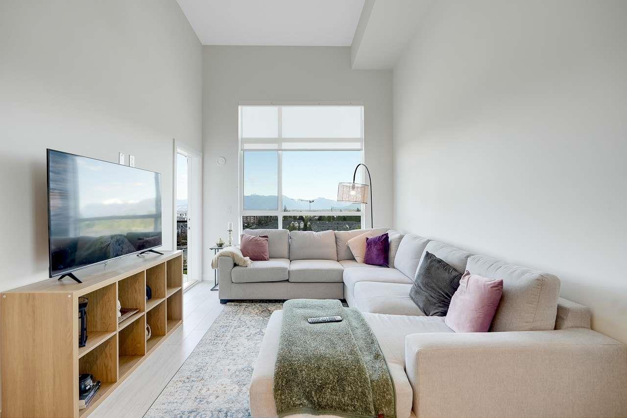 B615 20834 80 AVENUE, Langley