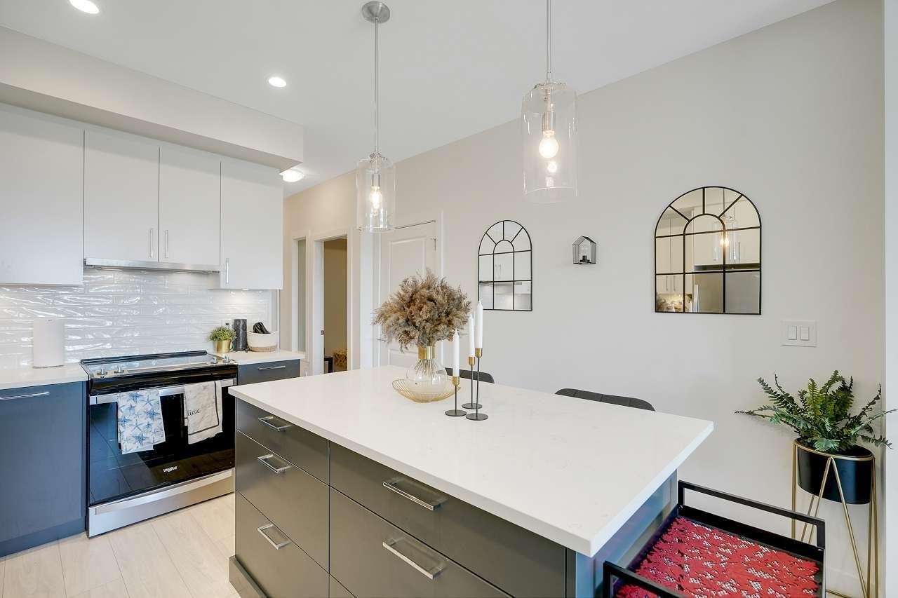 B615 20834 80 AVENUE, Langley