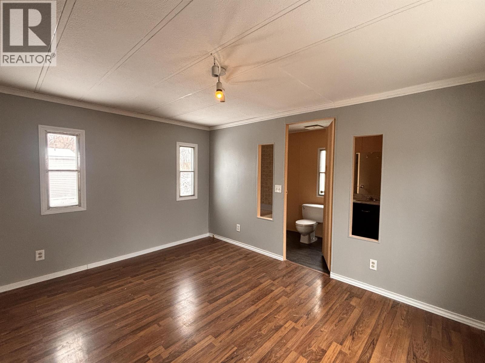 #46 5506 PARK DRIVE - 13