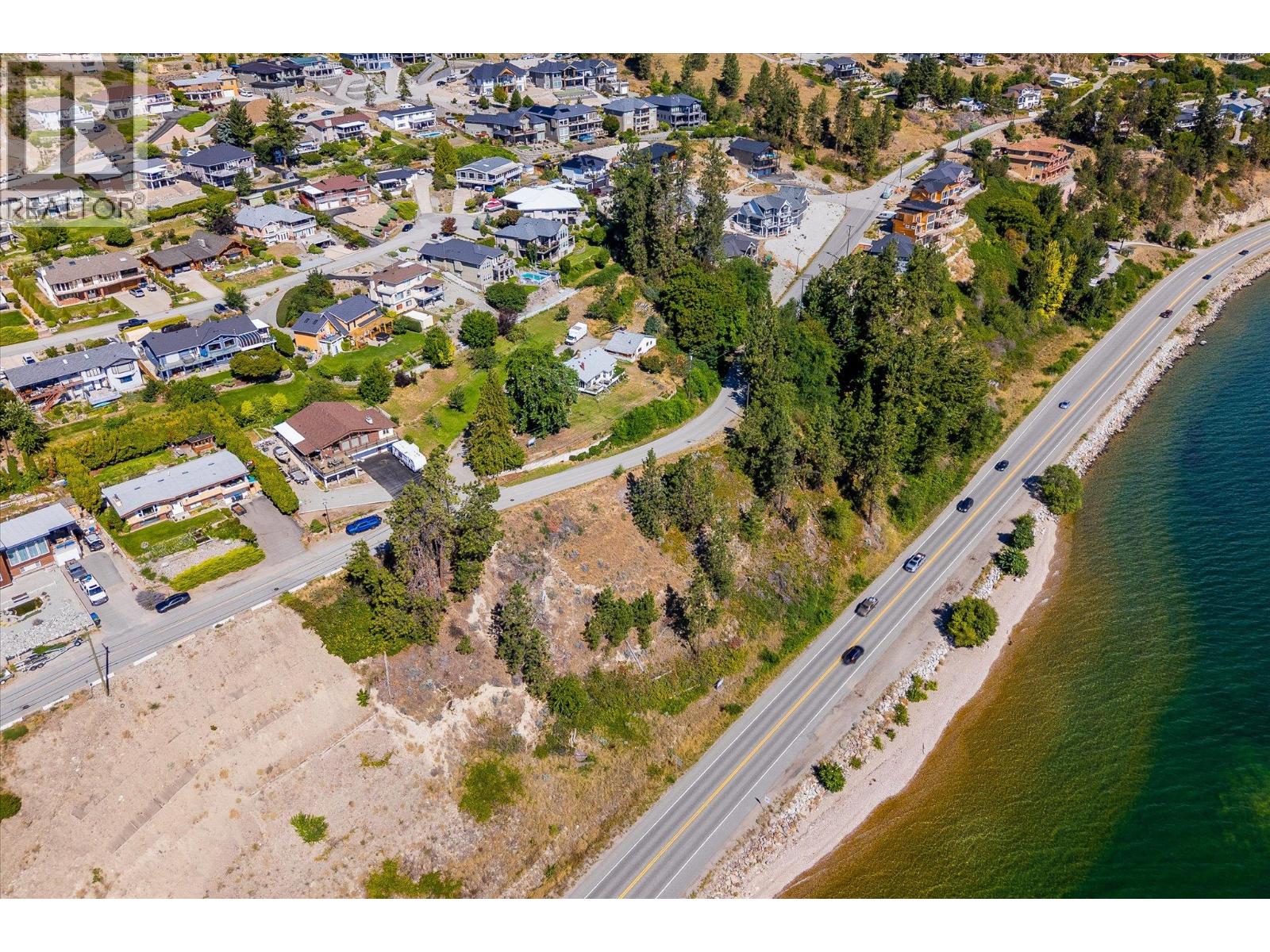 6488 Renfrew Road, Peachland