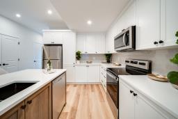 11121 62 Street, Edmonton, AB T5W4B8 Photo 31