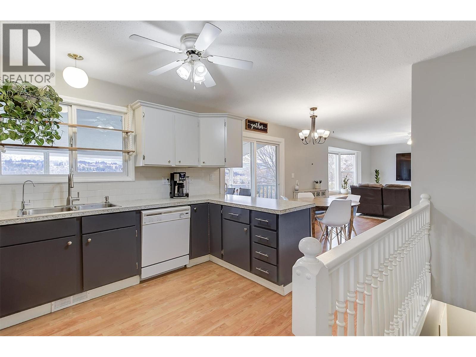  10892 Russell Road, Lake Country