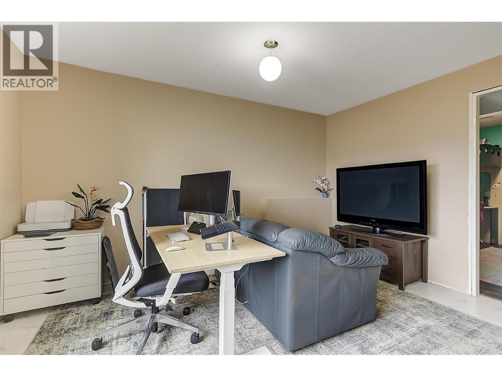  10892 Russell Road, Lake Country