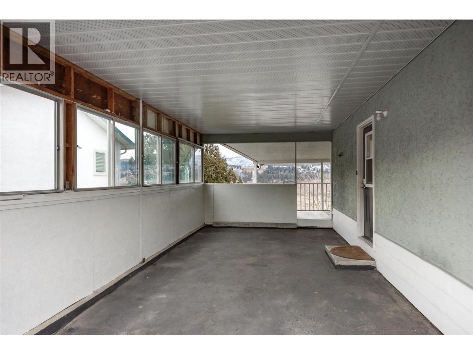  10892 Russell Road, Lake Country