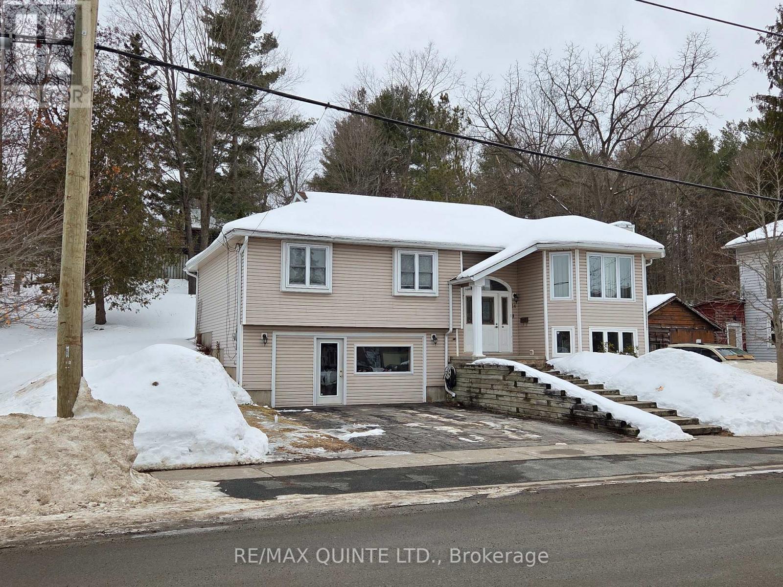 14 MCCAMON AVENUE - Photo 2 of 21, Tweed (Tweed (Village)), Ontario