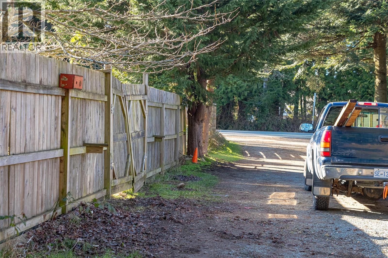 235 Fourth Ave, Qualicum Beach