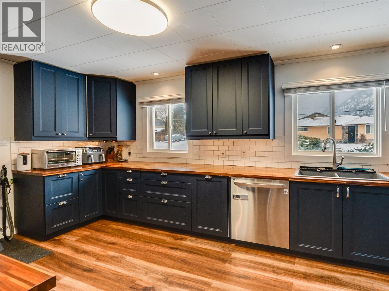 601 6th Avenue, Castlegar