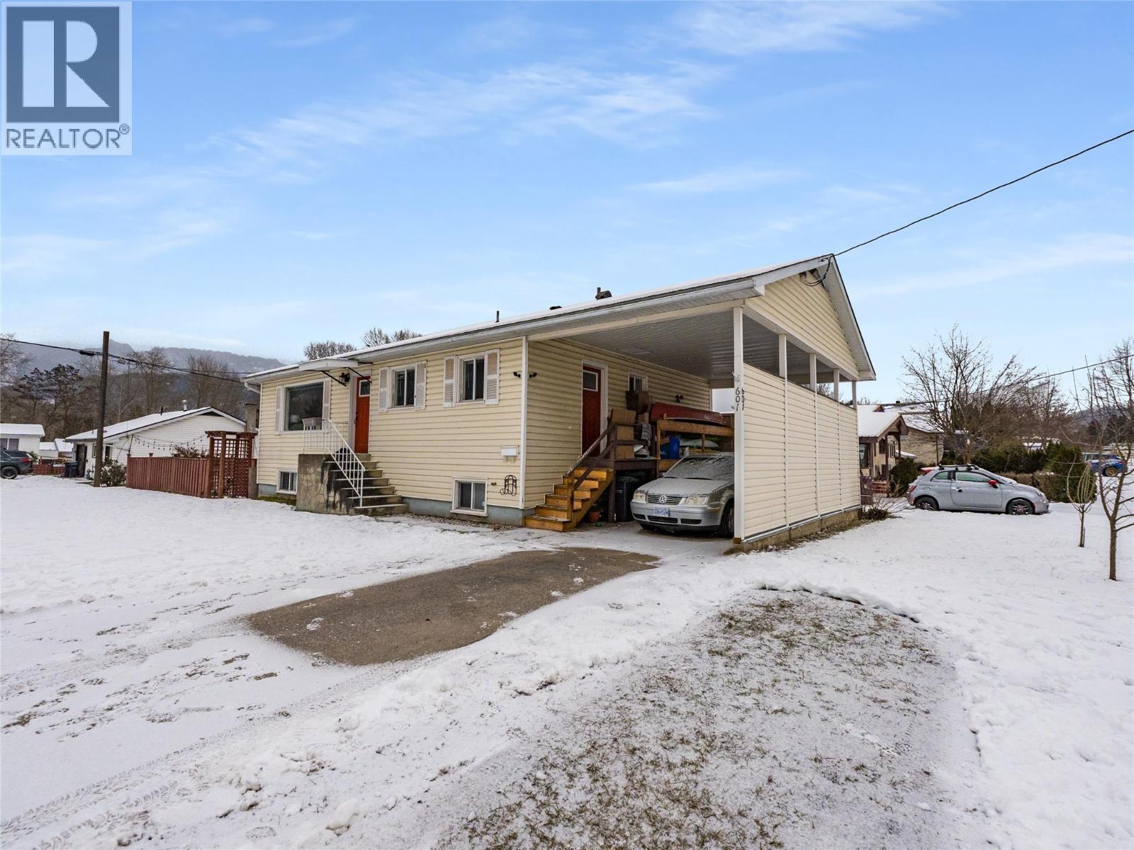 601 6th Avenue, Castlegar