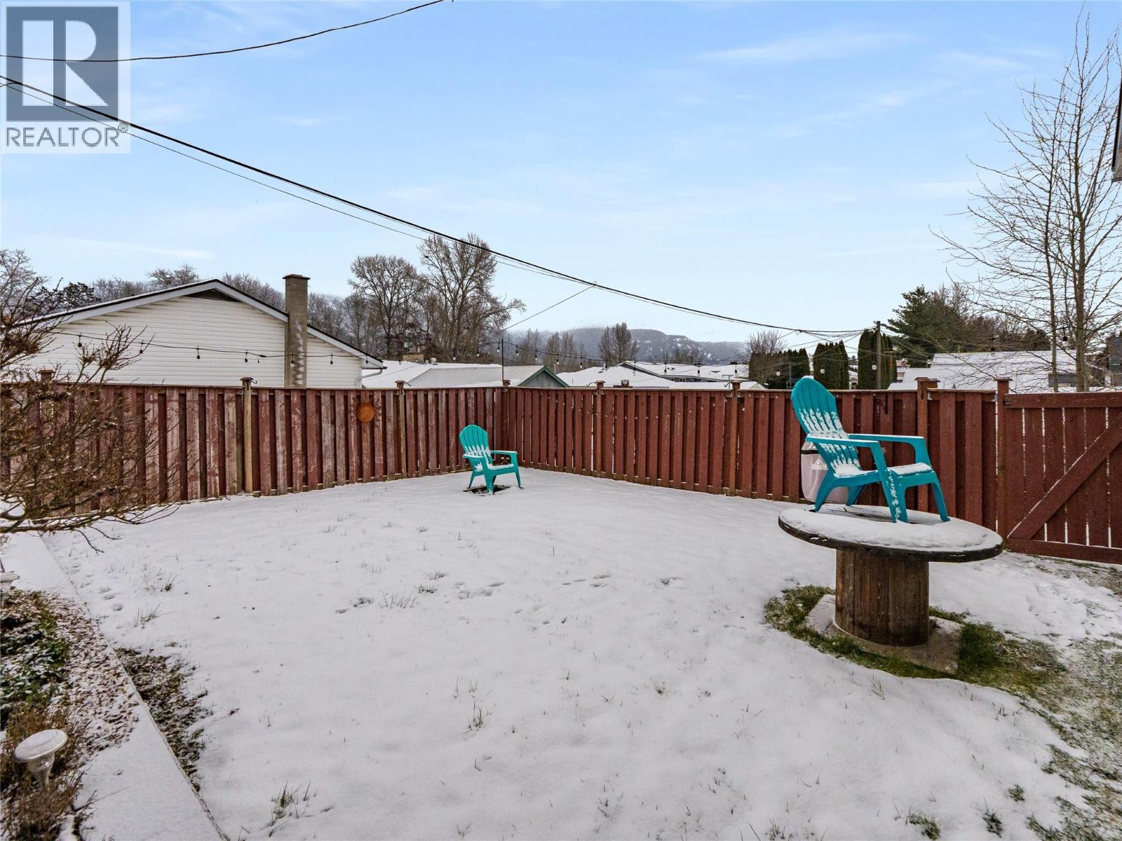 601 6th Avenue, Castlegar