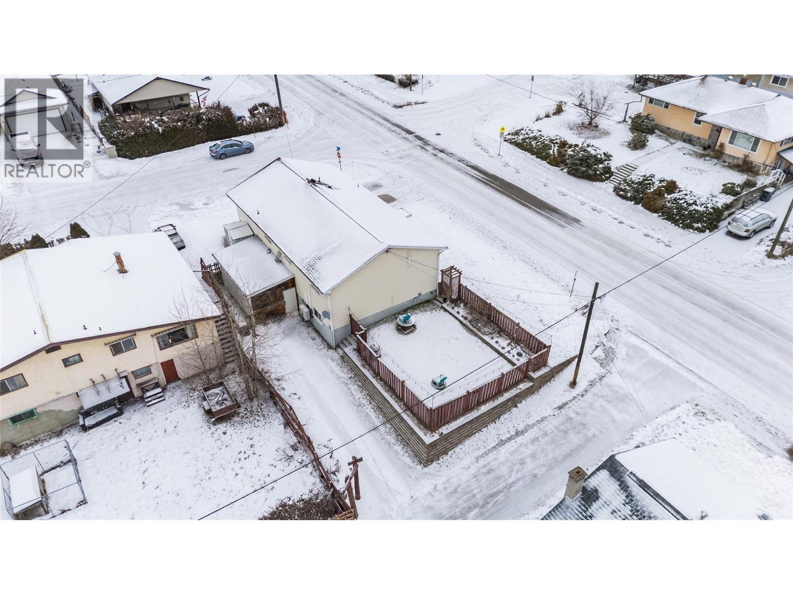 601 6th Avenue, Castlegar