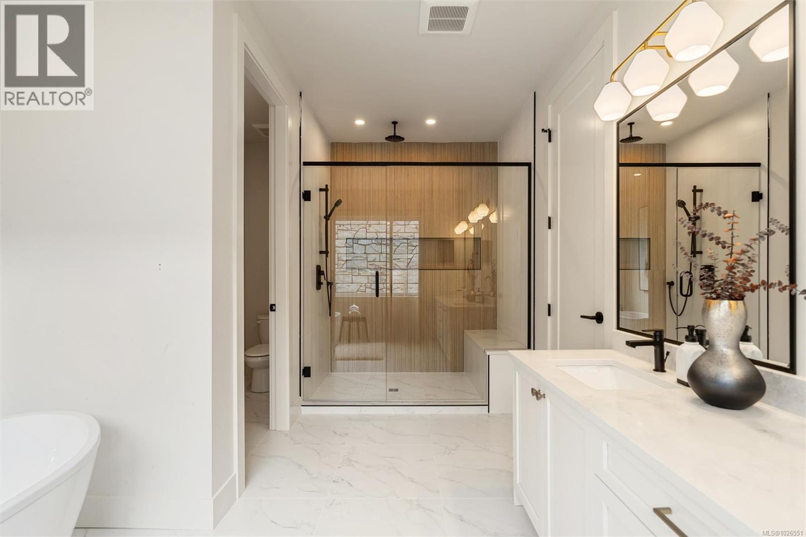 1563 Marble Pl, Langford