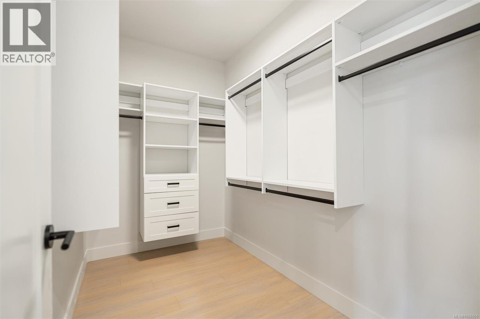 1563 Marble Pl, Langford