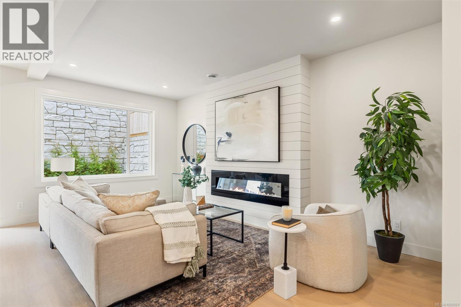 1563 Marble Pl, Langford