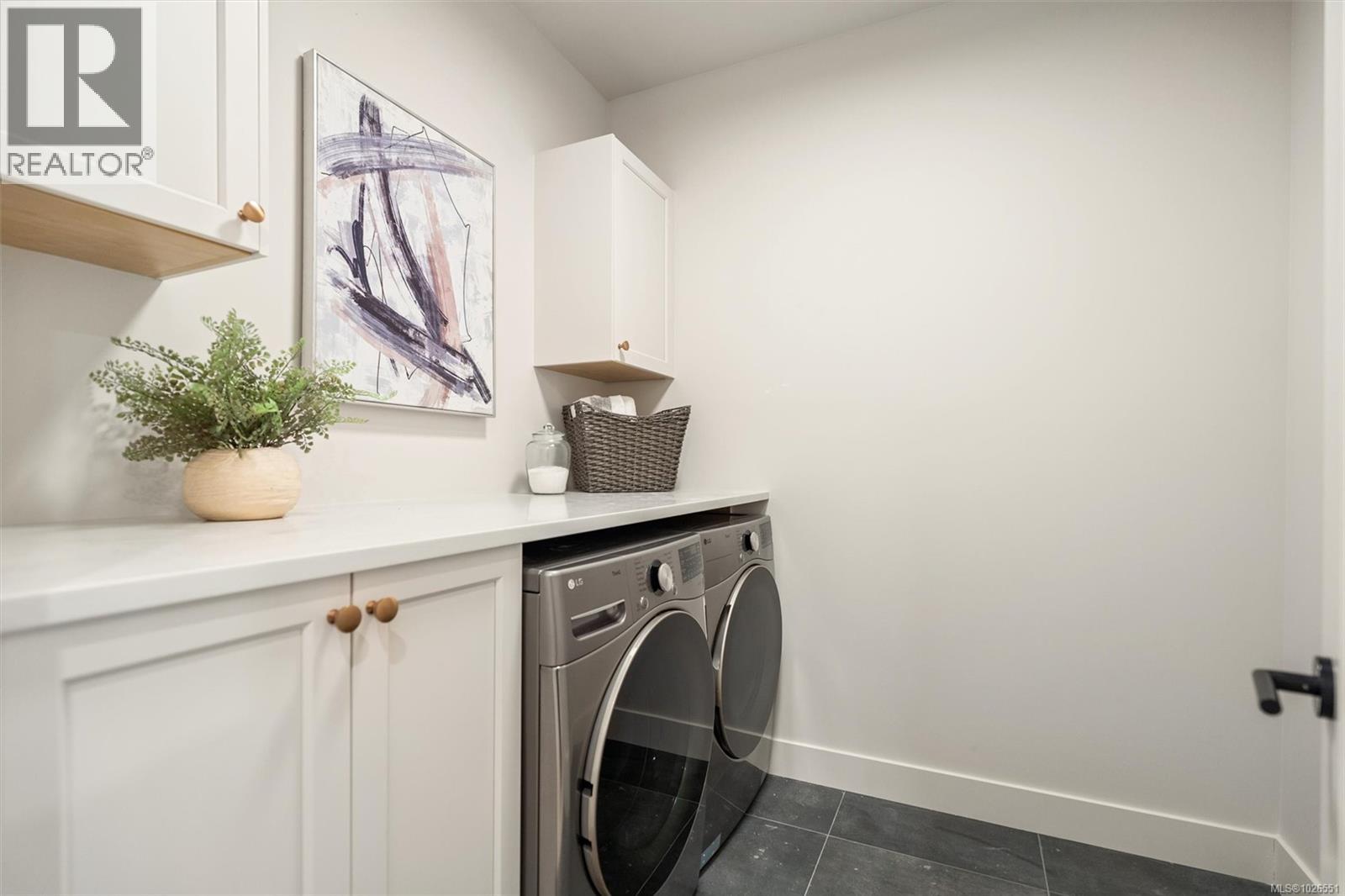 1563 Marble Pl, Langford