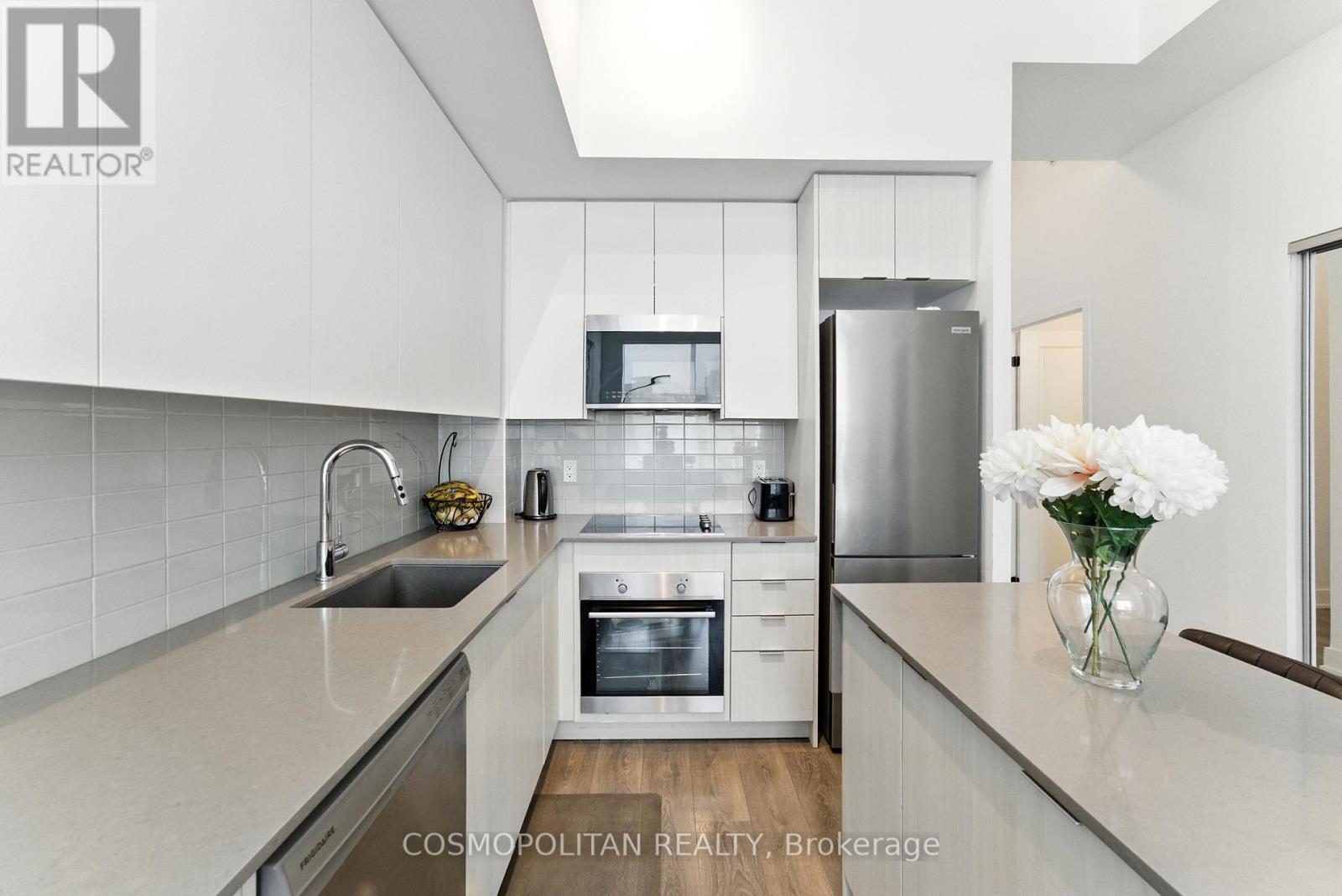 355 - 2489 TAUNTON ROAD - Photo 5 of 21, Oakville (RO River Oaks), Ontario