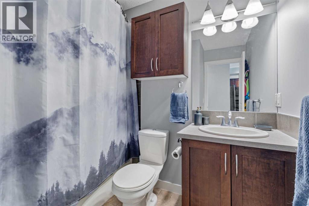 201 Sunset Drive, Cochrane